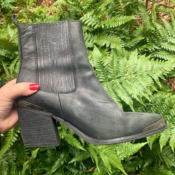 Jeffrey Campbell Shoes - Jeffrey Campbell, Leather 3” Heel boot charcoal gray silver Western accents 6.5